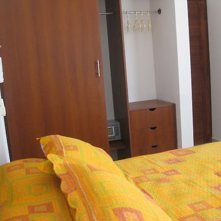 Premium Suites Business Aparthotel Equipetrol サンタ・クルス・デ・ラ・シエラ エクステリア 写真